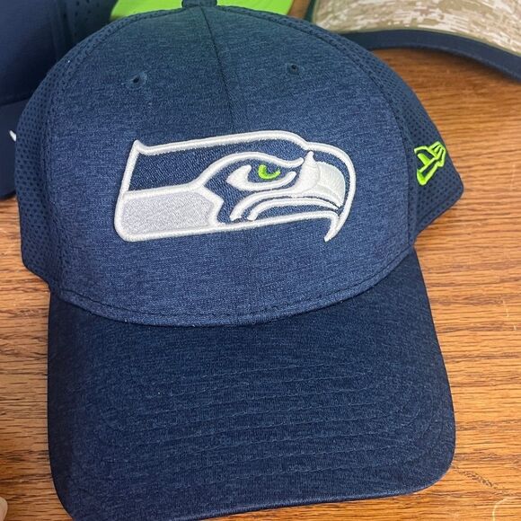 Seattle Seahawks Football NFL Hat Bundle- 6 New Era, 2 Nike Dri-Fit - Picture 12 of 17